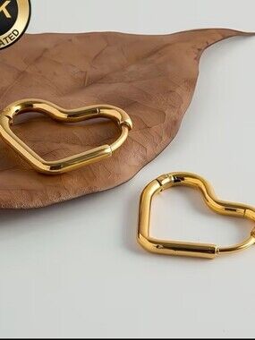 NEW! 18K Gold Plated Heart Huggie Hoop Earrings - Elegant Women's Jewelry